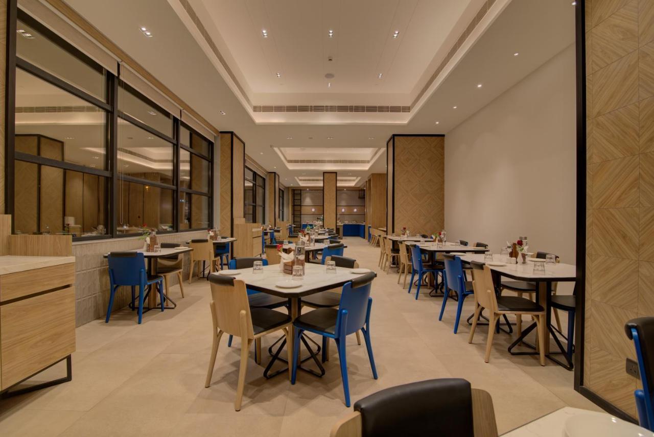 7 Apple Hotel Nashik Esterno foto