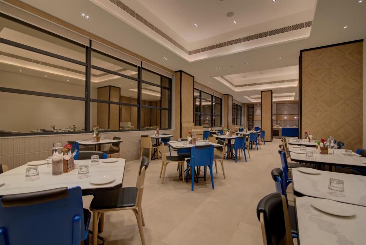 7 Apple Hotel Nashik Esterno foto